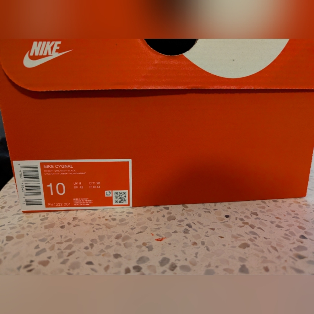 Nike Cygnal - Picture 3 of 3